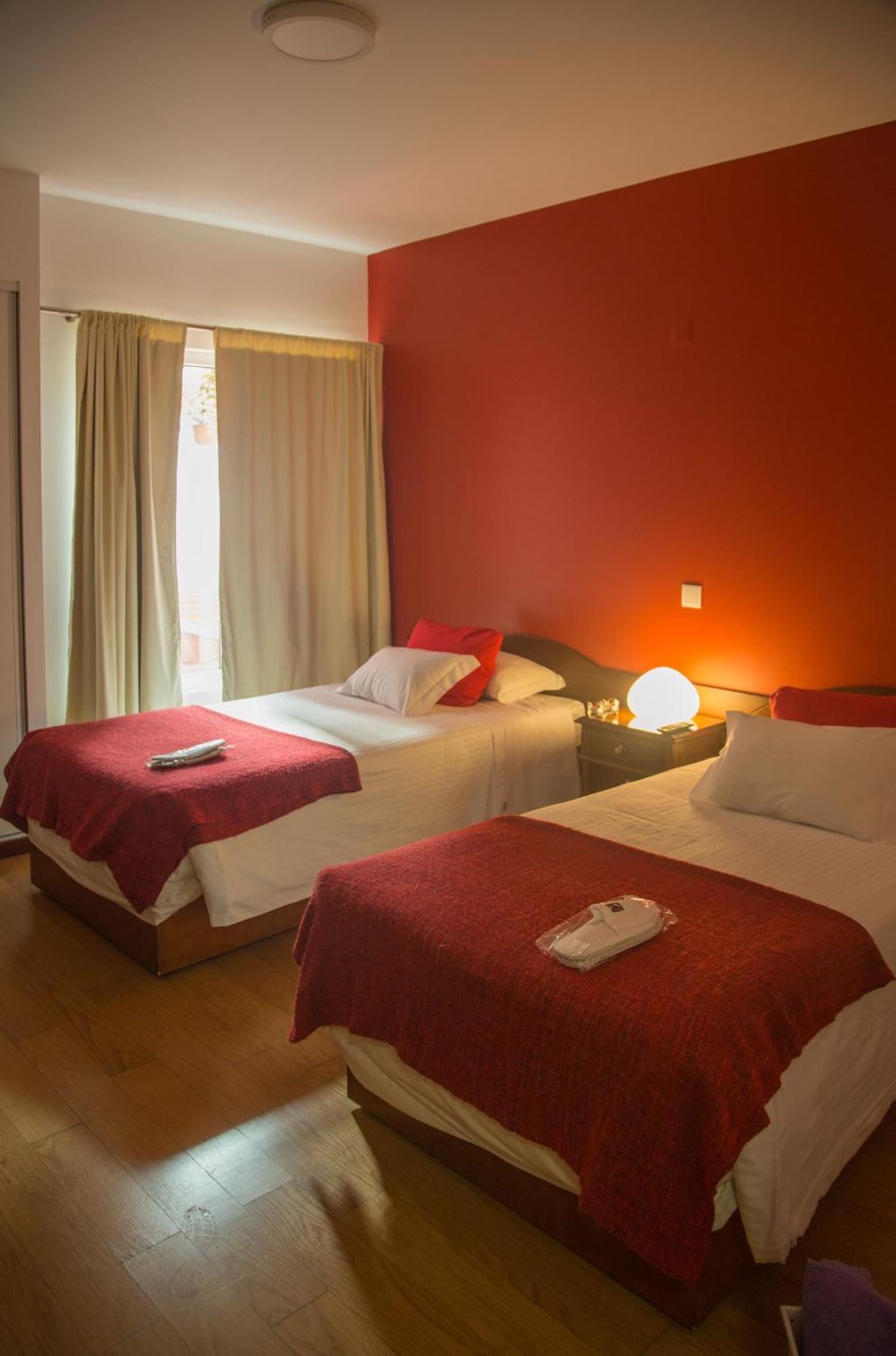 Hotel Alcides Ponta Delgada Buitenkant foto